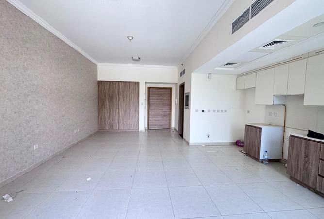 82784647 - Property Image 3