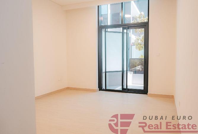 126086229 - Property Image 2