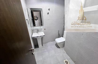 Apartment - 2 - 3 for rent in Al Jurf 3 - Al Jurf - Ajman