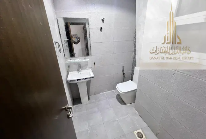 151902110 - Property Image 2