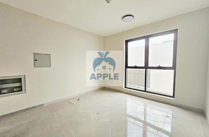 Apartment - Studio - 1 Bathroom for rent in Muwailih Building - Muwaileh - Sharjah