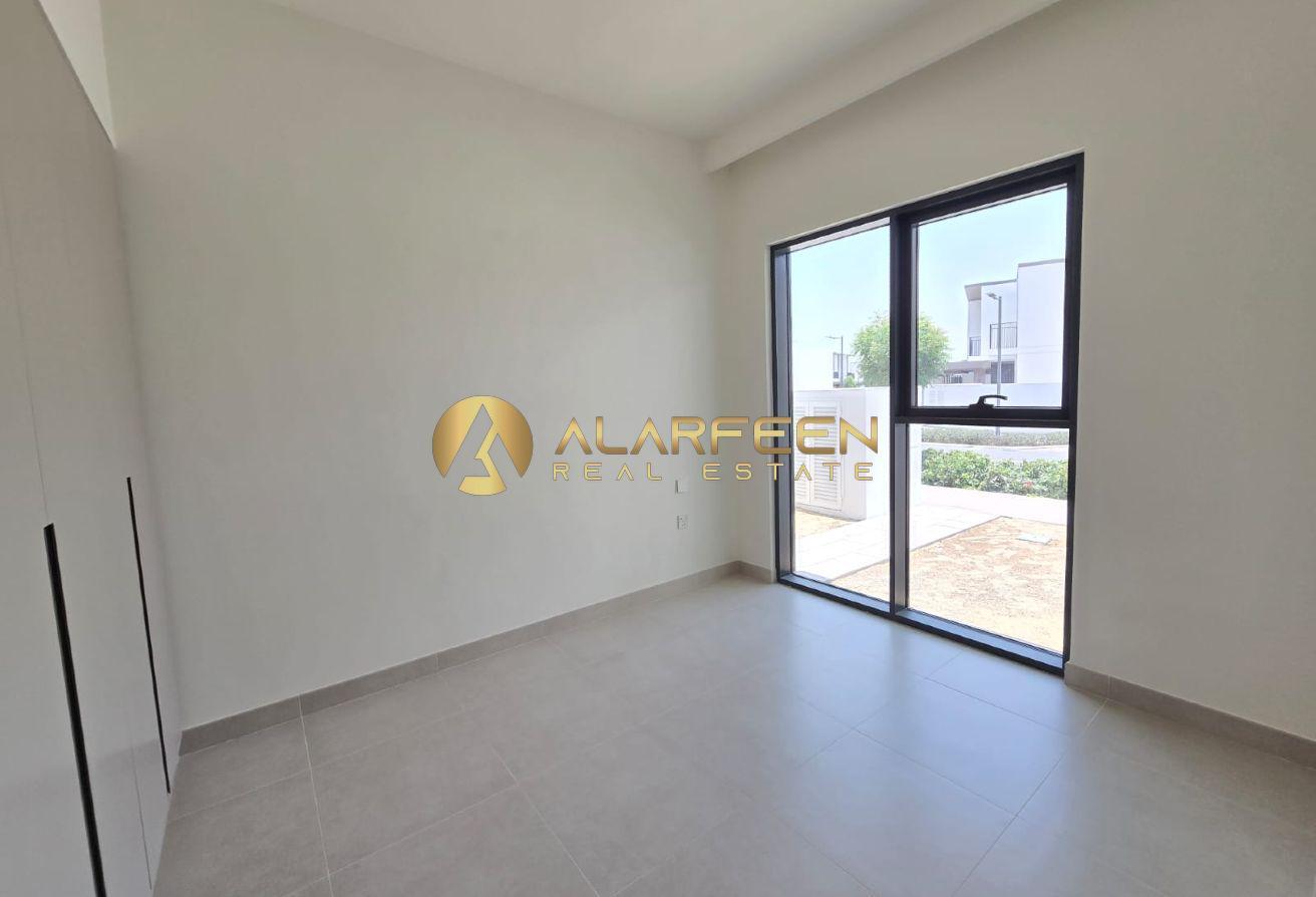Spacious 4Br | Best Amenities | Prime Location photo 9