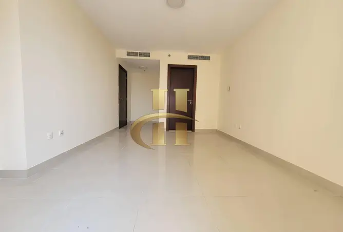 155526014 - Property Image 2