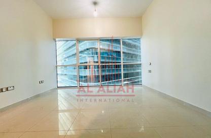 Apartment - 3 - 5 for rent in Khalidiya Street - Al Khalidiya - Abu Dhabi