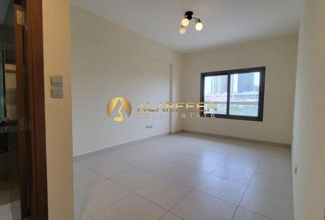 73142427 - Property Image 3