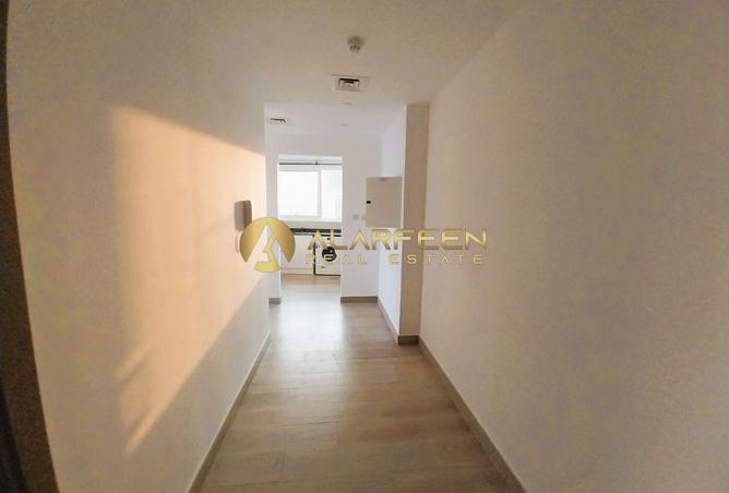 68676813 - صورة العقار 3