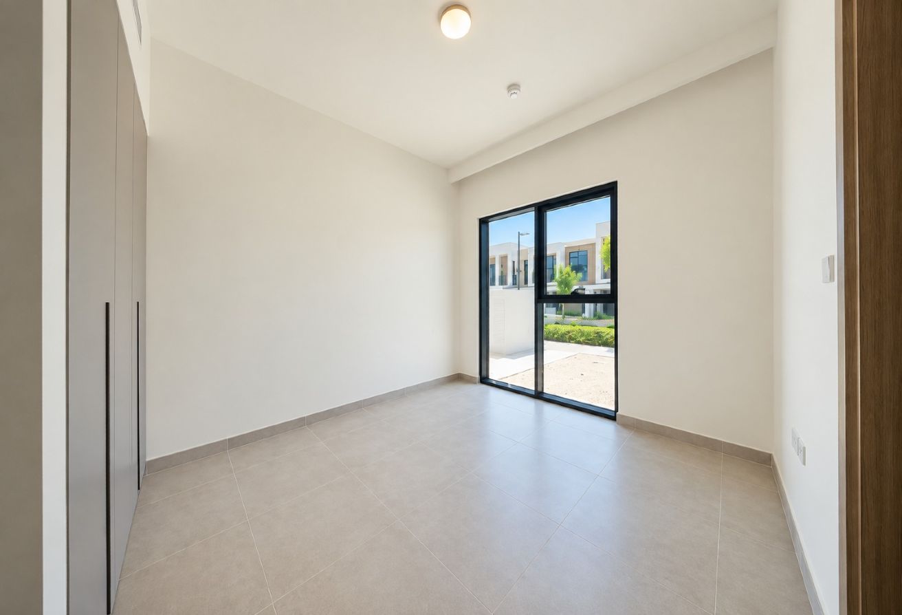 4 bedroom townhouse in Raya, Arabian Ranches 3: 5