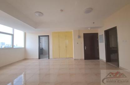 Apartment - 2 Bedrooms - 2 Bathrooms for rent in Al Nada Tower - Al Nahda - Sharjah