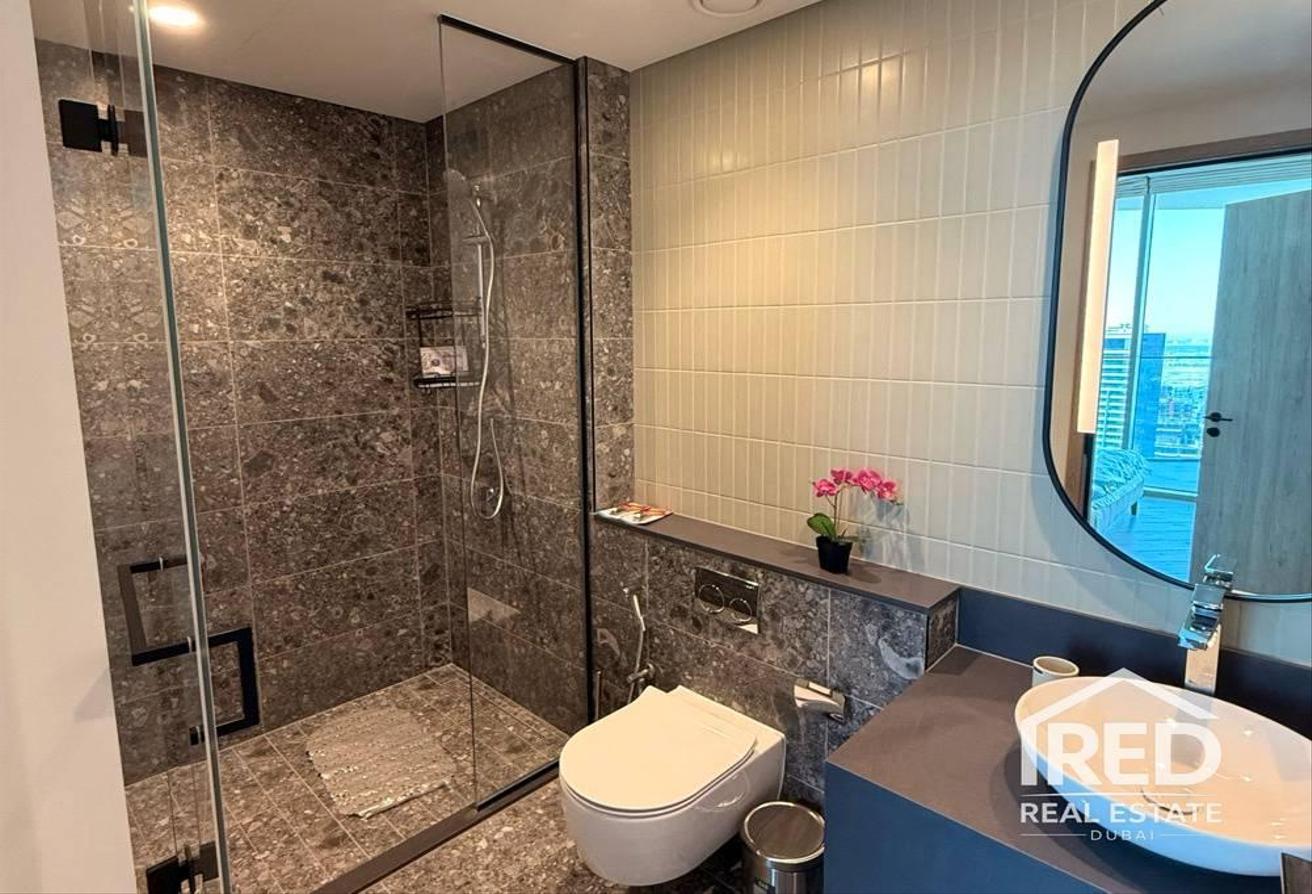 Brand New | High Floor | Full Burj & Canal View photo 8