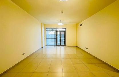 Apartment - 2 Bedrooms - 2 Bathrooms for rent in Capital Centre - Abu Dhabi