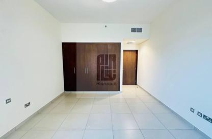 Apartment - 2 Bedrooms - 2 Bathrooms for rent in Capital Centre - Abu Dhabi