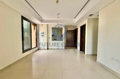 شقة - غرفة نوم - 2 حمامات للايجار في مبنى النوخاذة - الجداف - دبي