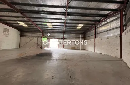 مستودع - استوديو للايجار في القوز الصناعية - القوز - دبي