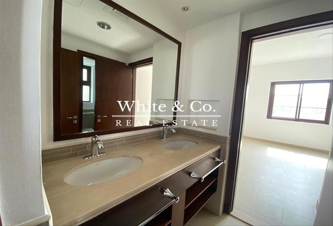 Casa | Vacant 4 Bed + Maids | View Today photo 8