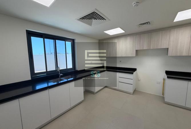 142359730 - Property Image 2