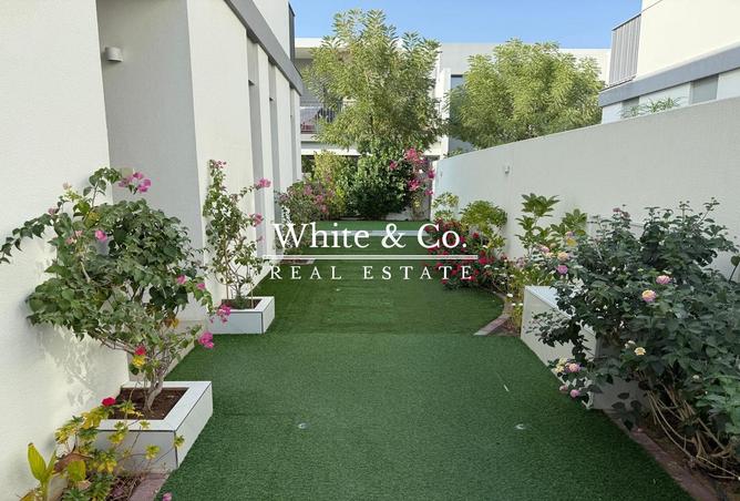 76987880 - Property Image 2