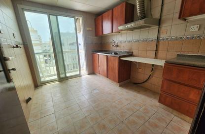 Apartment - 1 Bedroom - 1 Bathroom for rent in Muwailih Building - Muwaileh - Sharjah