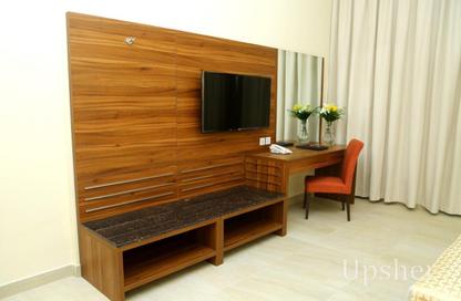 Apartment - Studio - 1 for rent in Mall Of Emirates Area - Sheikh Zayed Road - Dubai Apartment - Studio - 1 for rent in Mall Of Emirates Area - Sheikh Zayed Road - Dubai
