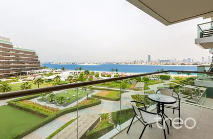 Apartment - 2 Bedrooms - 2 Bathrooms for sale in The 8 - The Crescent - Palm Jumeirah - Dubai