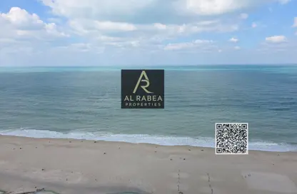 Apartment - 3 Bedrooms - 4 Bathrooms for sale in Ajman Corniche Residences - Ajman Corniche Road - Ajman