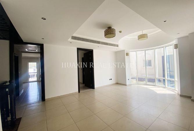 76564587 - Property Image 3