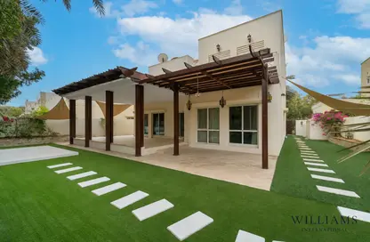 Villa - 4 Bedrooms - 4 Bathrooms for rent in Meadows 9 - Meadows - Dubai