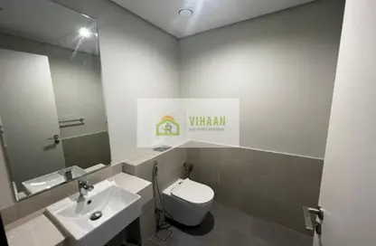 Apartment - 2 Bedrooms - 3 Bathrooms for rent in 1 Residences - 2 - 1 Residences - Al Kifaf - Bur Dubai - Dubai