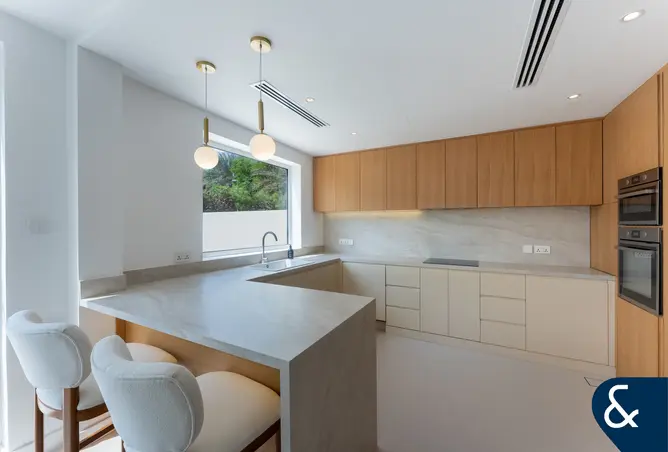 155572947 - Property Image 2