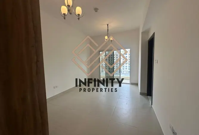 98276285 - Property Image 2