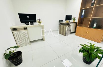 Office Space - Studio - 1 for rent in Silver Home Building - Hor Al Anz - Deira - Dubai Office Space - Studio - 1 for rent in Silver Home Building - Hor Al Anz - Deira - Dubai