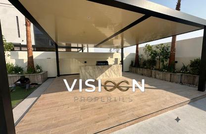 Villa - 5 Bedrooms - 7 Bathrooms for rent in Nad Al Sheba 3 - Nad Al Sheba - Dubai Villa - 5 Bedrooms - 7 Bathrooms for rent in Nad Al Sheba 3 - Nad Al Sheba - Dubai