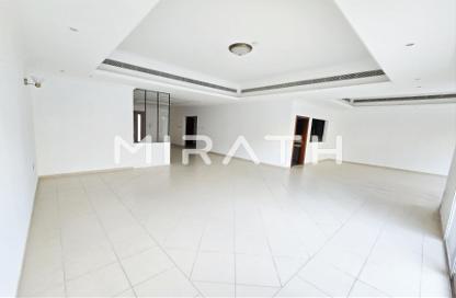 Villa - 4 Bedrooms - 4 Bathrooms for rent in Al Manara - Dubai