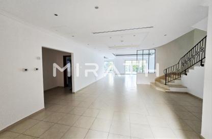 Villa - 4 Bedrooms - 4 Bathrooms for rent in Al Manara - Dubai Villa - 4 Bedrooms - 4 Bathrooms for rent in Al Manara - Dubai