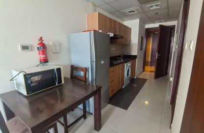 شقة - 1 حمام للايجار في مساكن النخبة رقم 5 - مساكن النخبة الرياضية - مدينة دبي الرياضية - دبي