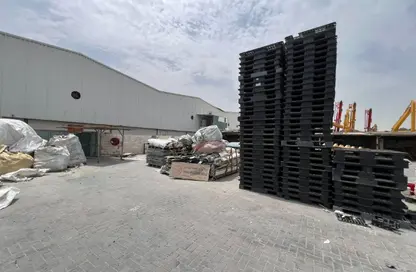 أرض - استوديو للايجار في منطقة رقم 13 - المنطقة الصناعية بالشارقة - الشارقة