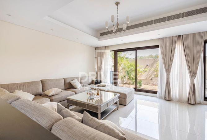 77799022 - Property Main Image