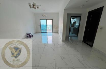 Apartment - 3 Bedrooms - 4 Bathrooms for rent in Al Khan Corniche - Al Khan - Sharjah Apartment - 3 Bedrooms - 4 Bathrooms for rent in Al Khan Corniche - Al Khan - Sharjah