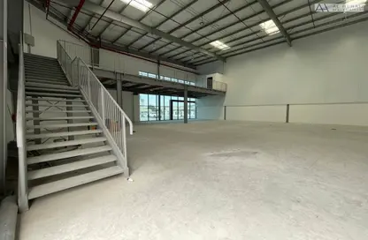 مستودع - استوديو - 1 حمام للايجار في مجمع دبي للاستثمار 2 - مجمع دبي للاستثمار - دبي