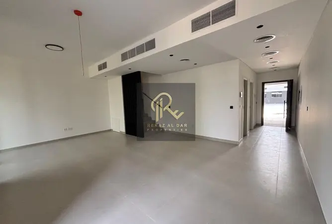 162319403 - Property Image 3