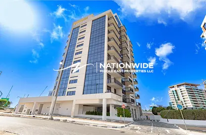 Apartment - 1 Bedroom - 2 Bathrooms for sale in The View - Al Raha Beach - Abu Dhabi Apartment - 1 Bedroom - 2 Bathrooms for sale in The View - Al Raha Beach - Abu Dhabi