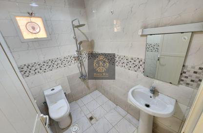 Apartment - 3 Bedrooms - 2 Bathrooms for rent in Shakhbout City - Abu Dhabi