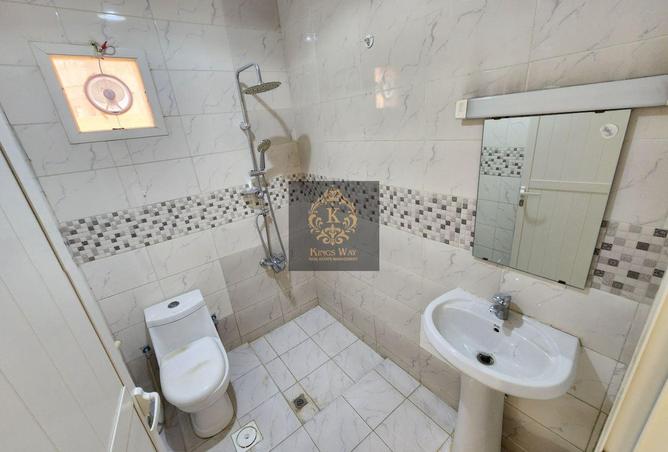 124721128 - Property Image 3