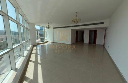 Apartment - 3 Bedrooms - 4 Bathrooms for rent in Zeenah Building - Port Saeed - Deira - Dubai Apartment - 3 Bedrooms - 4 Bathrooms for rent in Zeenah Building - Port Saeed - Deira - Dubai