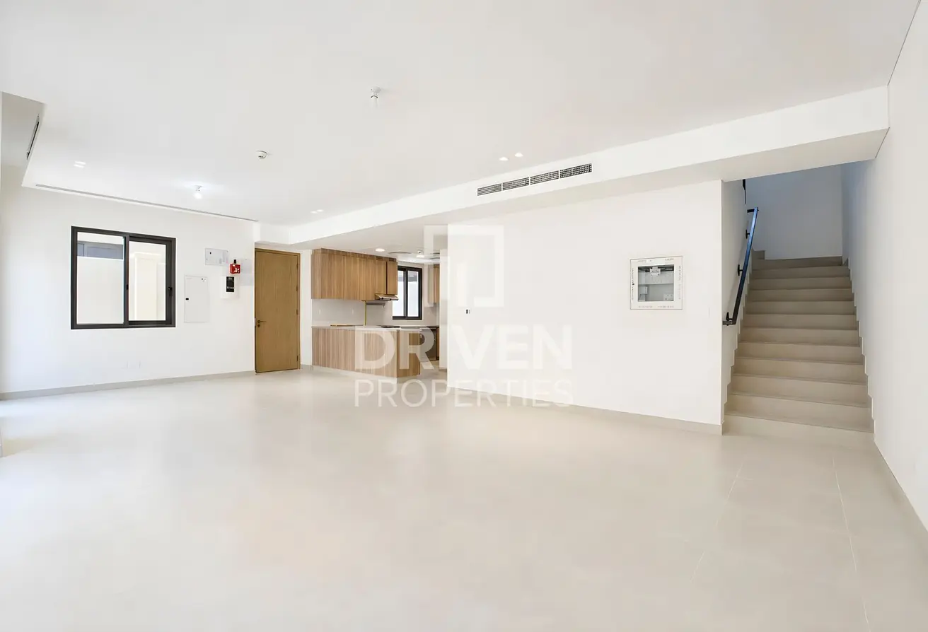150015896 - Property Main Image