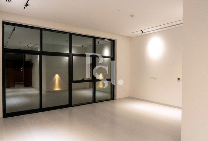 136560823 - Property Image 3