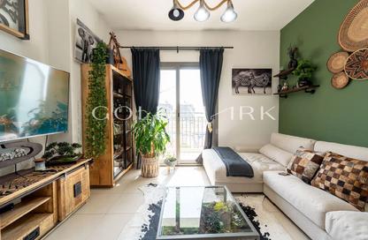 Apartment - 2 Bedrooms - 2 Bathrooms for sale in Zahra Apartments 2A - Zahra Apartments 2 - Zahra Apartments - Town Square - Dubai