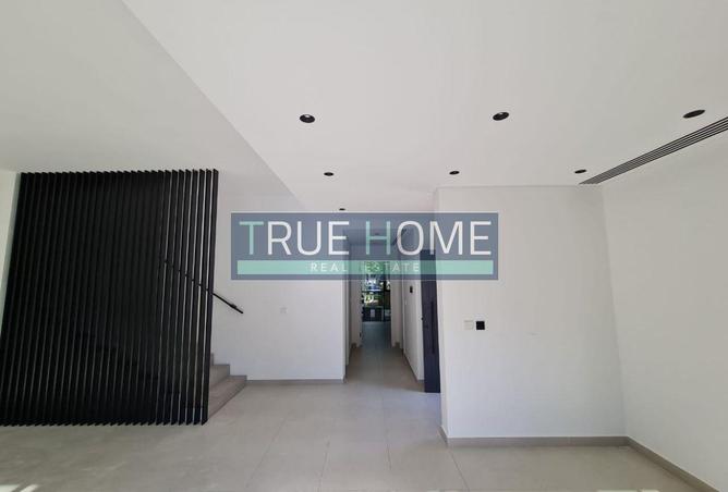 107297605 - Property Image 3