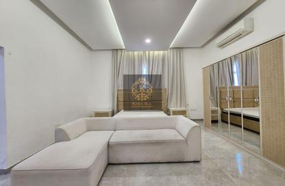 Apartment - Studio - 1 Bathroom for rent in Mohamed Bin Zayed City - Abu Dhabi Apartment - Studio - 1 Bathroom for rent in Mohamed Bin Zayed City - Abu Dhabi
