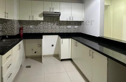 Apartment - 2 Bedrooms - 3 Bathrooms for rent in Al Khaleej Village - Al Ghadeer - Abu Dhabi