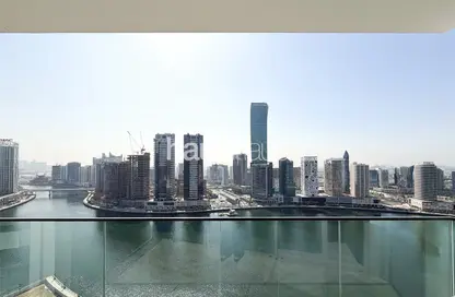 شقة - غرفة نوم - 1 حمام للايجار في بنينسولا ثري - بنينسولا - الخليج التجاري - دبي